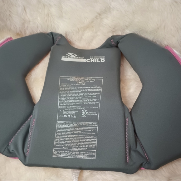 jacket-Stearns-children's 30-50 lb.-US Coast Guard approved pink - Picture 4 of 5